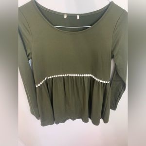 Womens green ruffle long sleeve